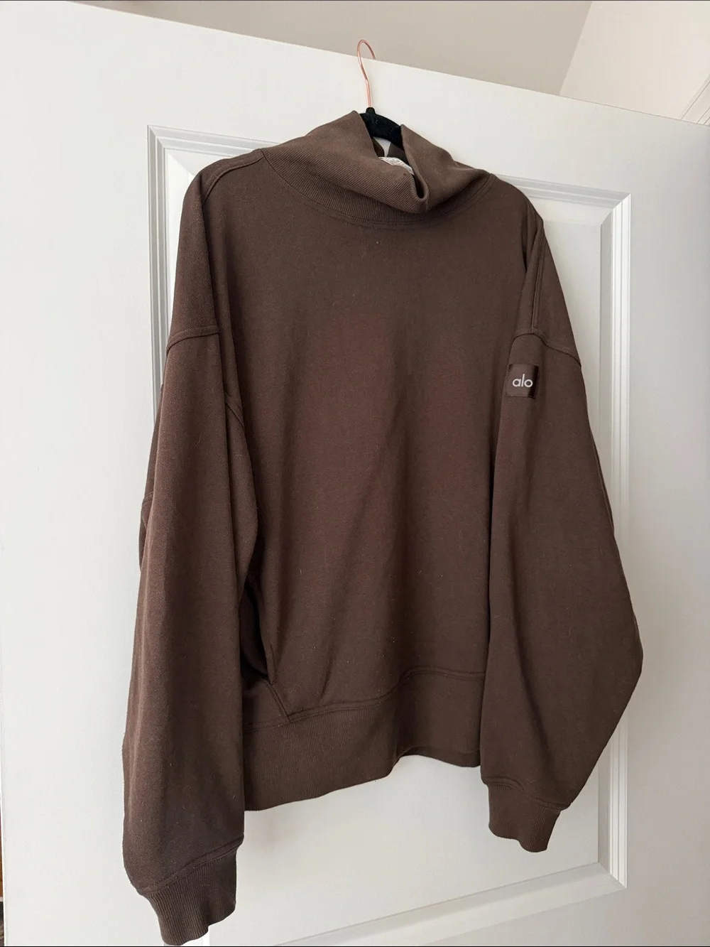 ALO Yoga Chocolate Brown Mock Neck Sweatshirt